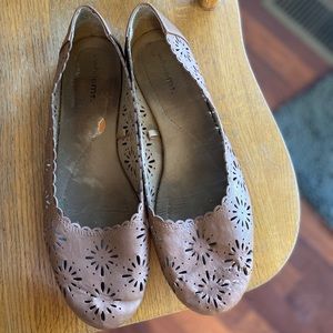Brown flats
